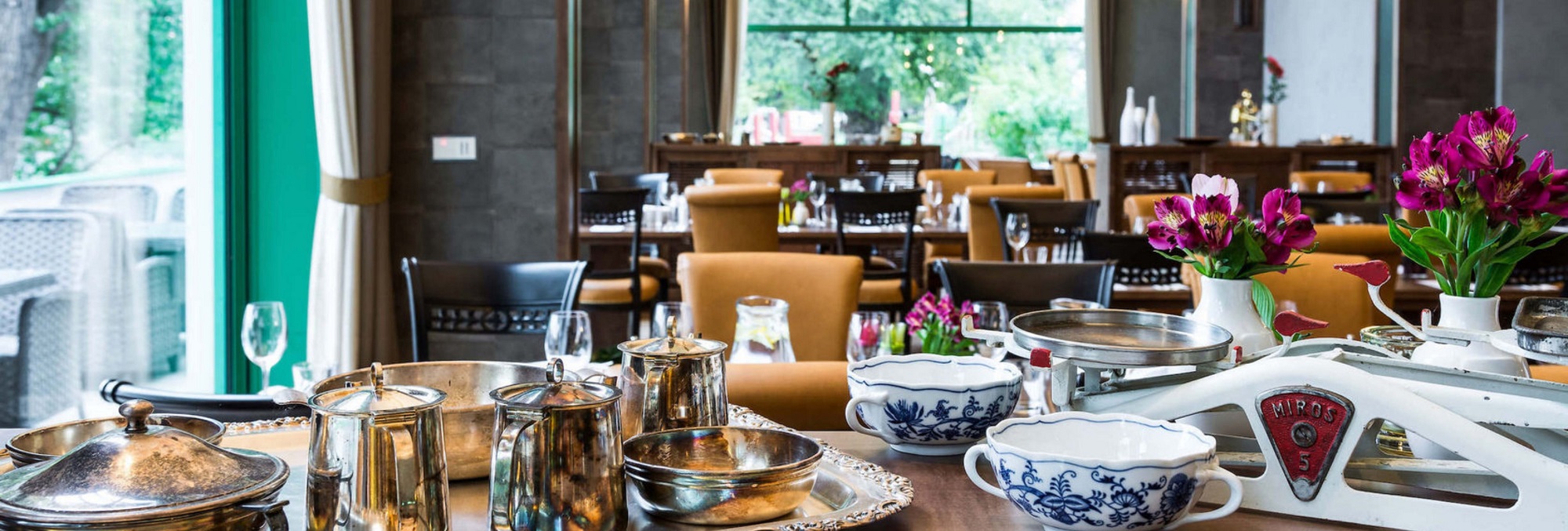 ART RESTAURANT MÁNES